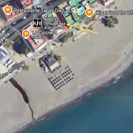Cozy Beachfront 2b Estepona
